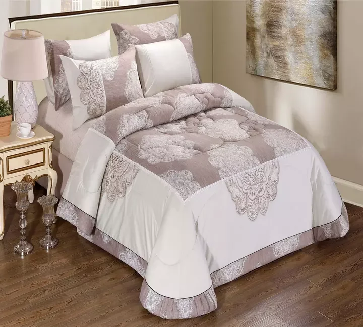 Modern Luxury super soft comforter 4pcs Quilt sets