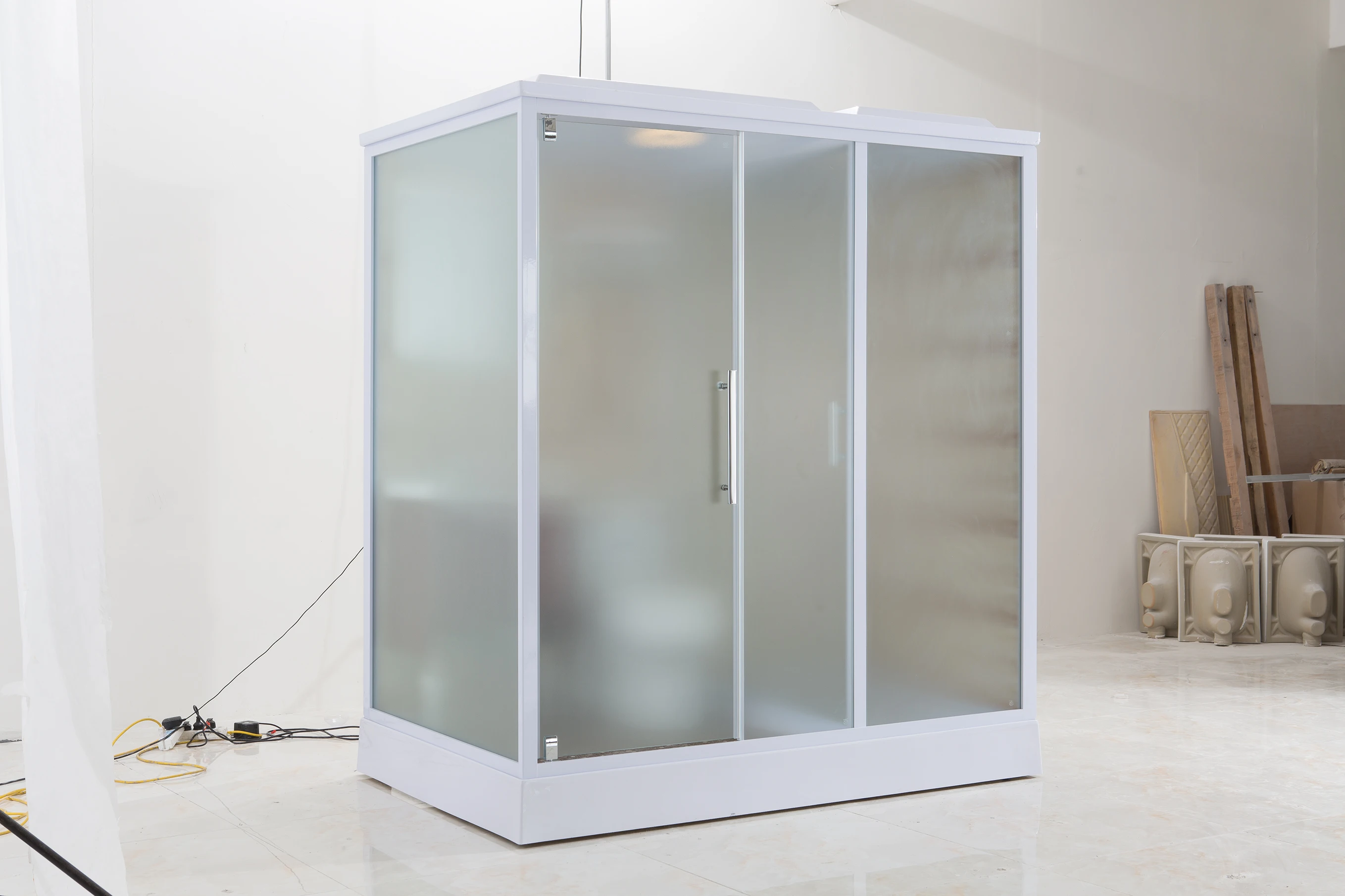 Deluxe Portable Prefabricated Modular Bathroom Pod with Simple Design Square Corner One-Piece Shower Unit Toilet Included