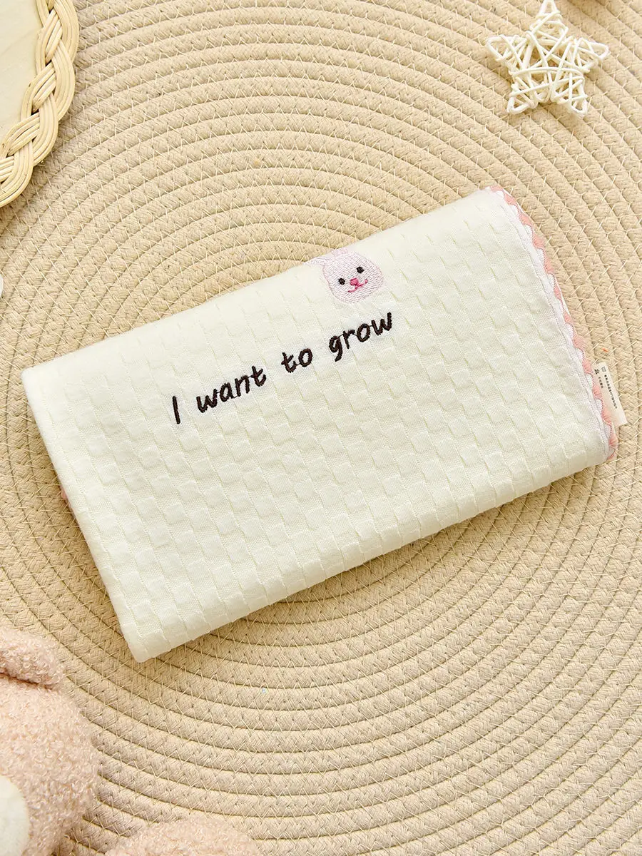 2023 Hot Sales Baby Blanket Double Layer Bamboo Fiber Embroidery Spring Soft Knitted Blanket