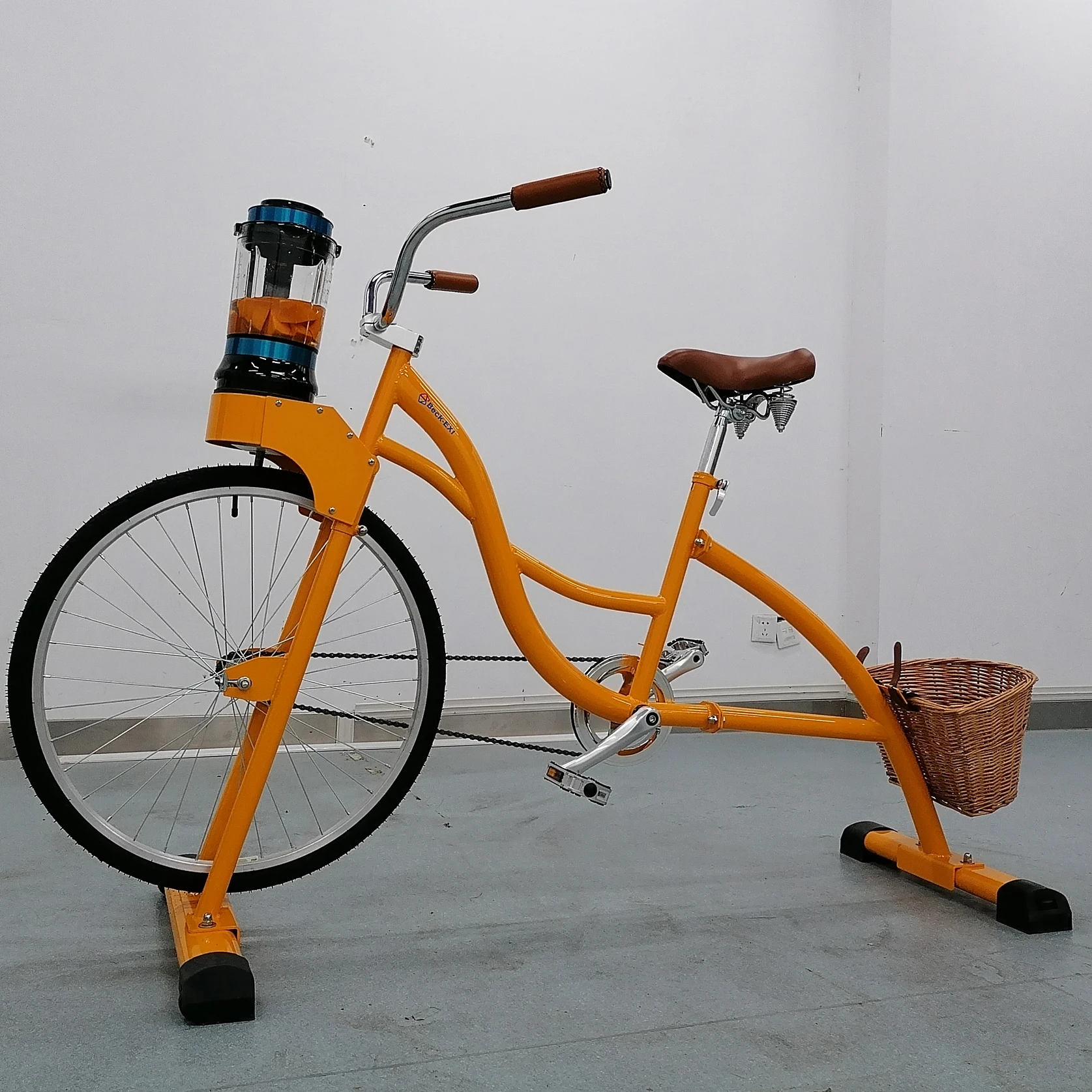 EXI one wheel Unicycle  beach  bicycle smoothie fruit party juicer Commercial blender Juice Extractor bike with blender