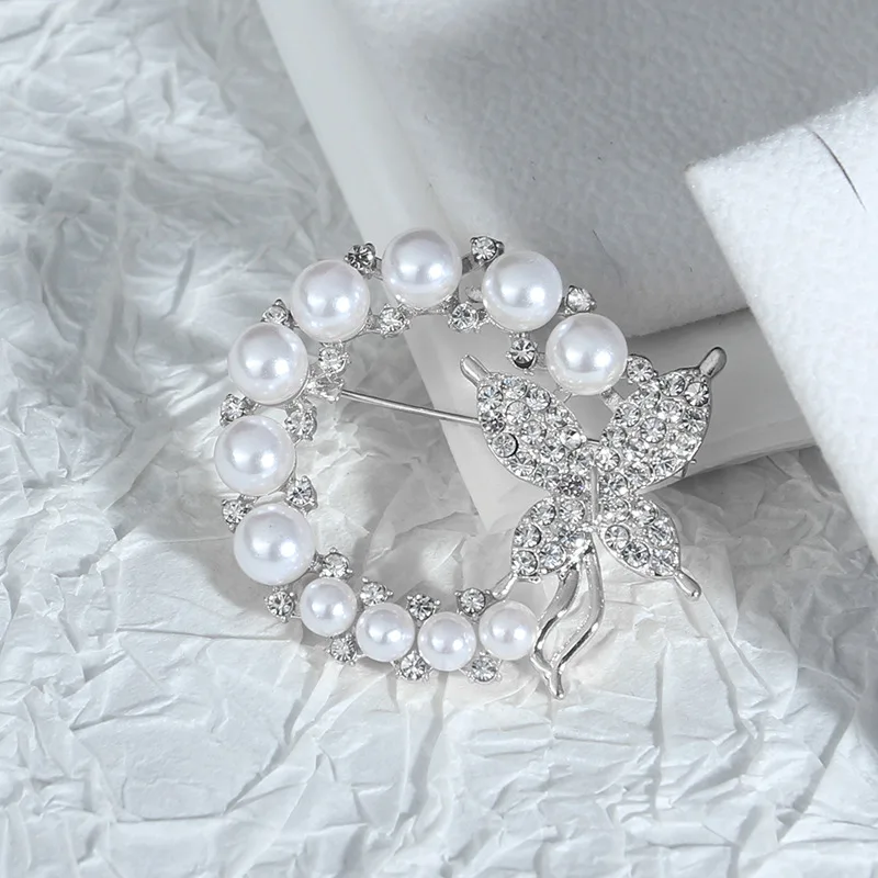 Wholesale Pearl Baroque Brooches Crystal Diamond Butterfly Brooch Pin Wedding Gift Brooch Fashion Suit Clothing Decoration