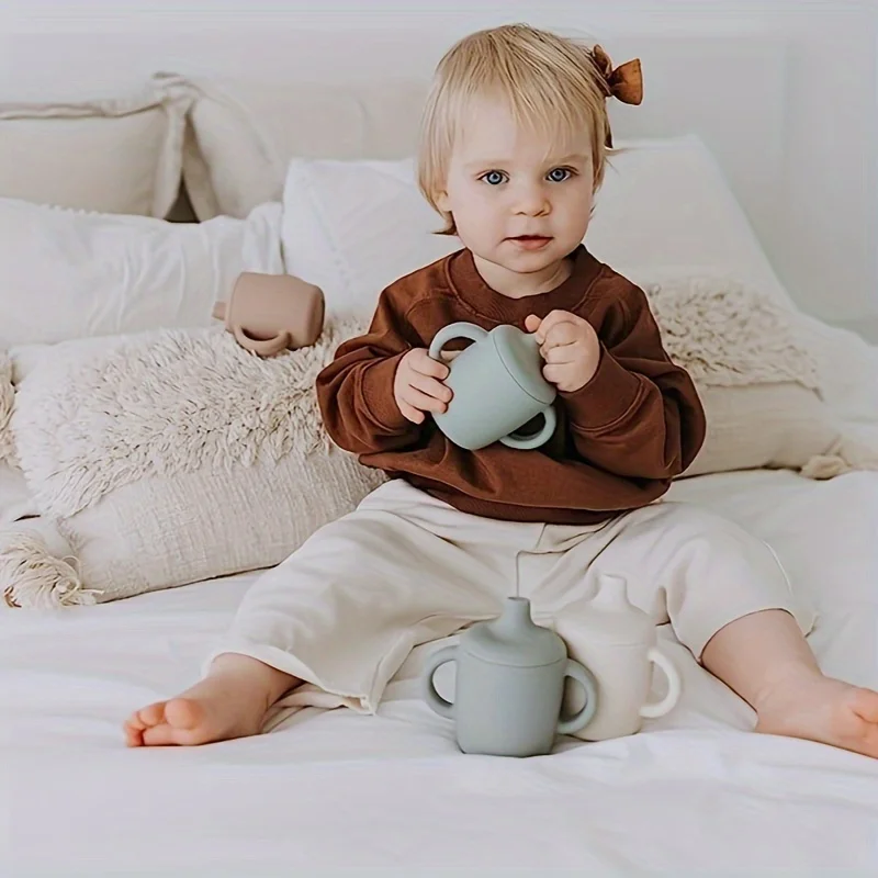 Baby Silicone Spill Proof Sippy Cup With Handles, Silicone Training Cup forToddler, Baby Utensils 6-12 Months