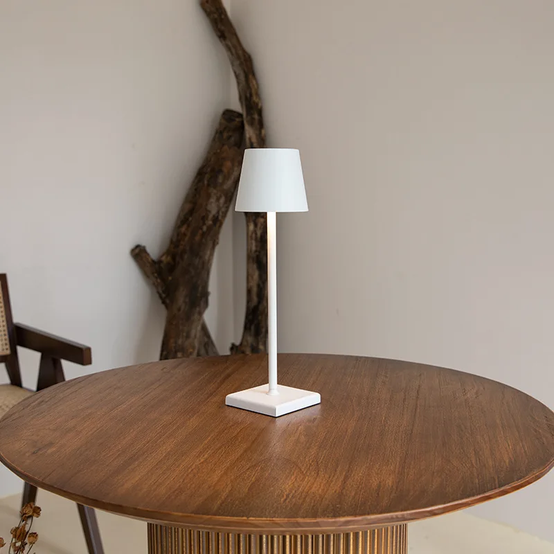 new product USB rechargeable battery desk lamp restaurant bar decorative lights outdoor LED dimmable modern cordless table lamp
