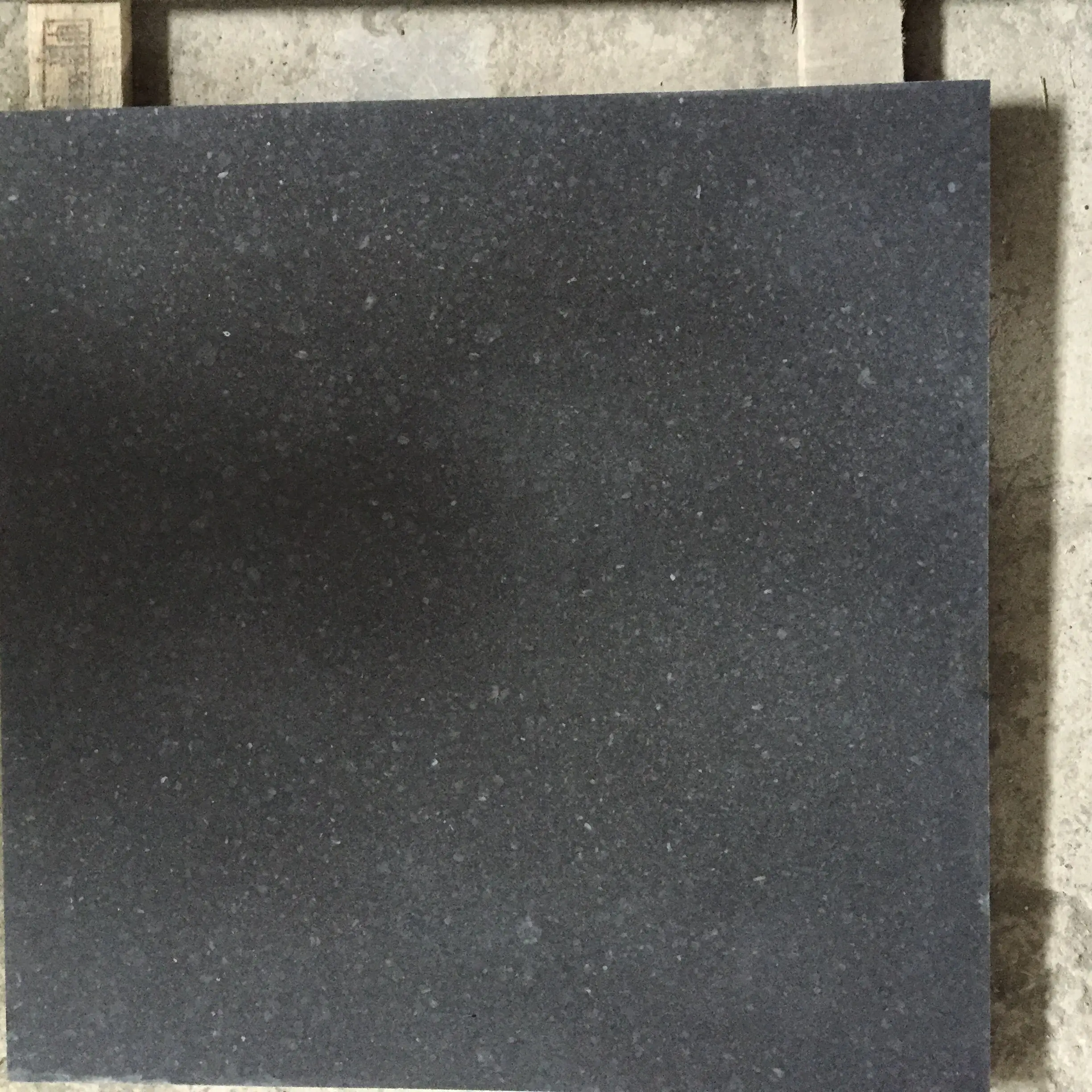 SHIHUI China Black Pearl G684 Flamed Granite Swimming Pool Coping Stairs Step Tiles for Floor Granite