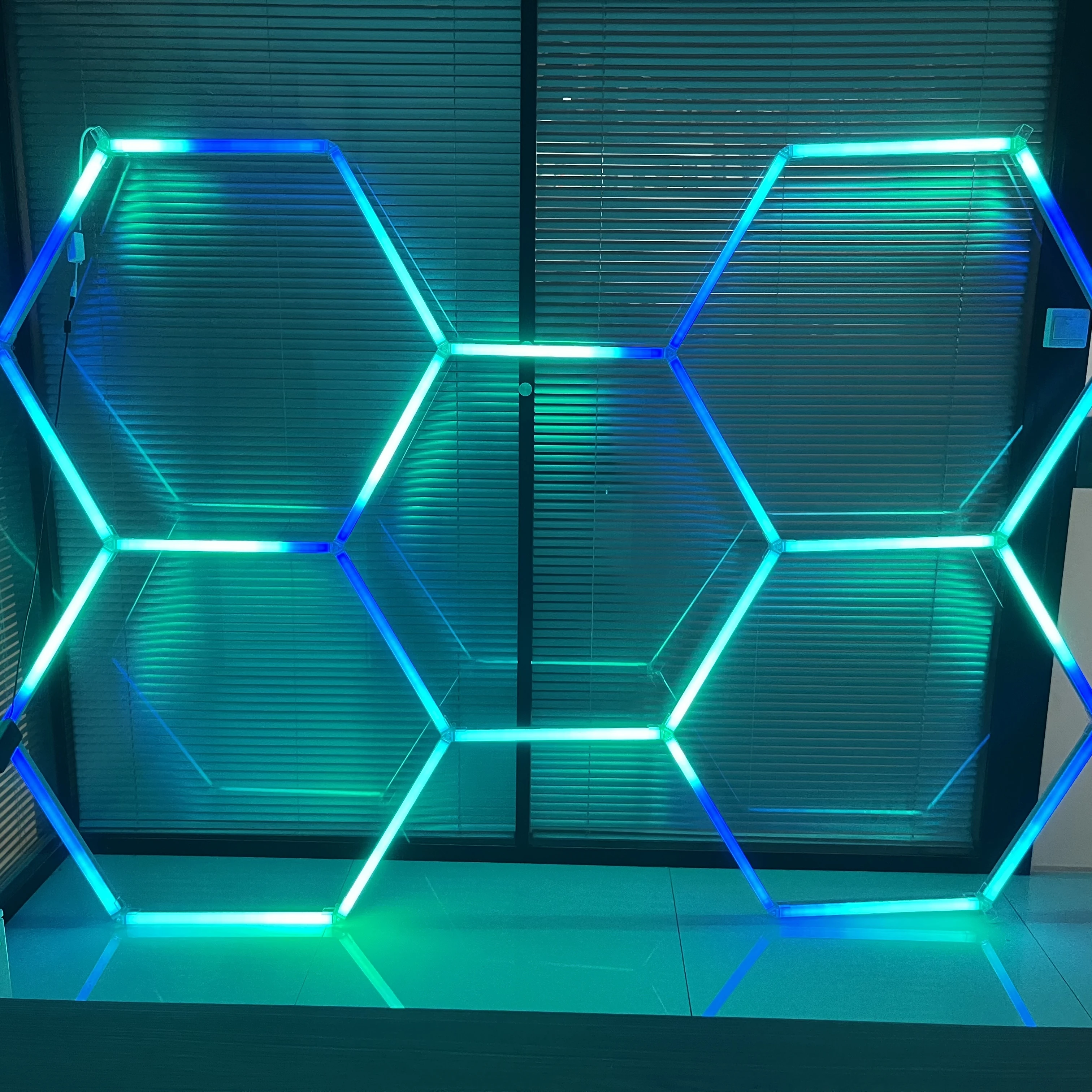 Оптовая продажа на заказ, дистанционное управление, шестигранное освещение, Rgb, светодиодный рабочий свет 12 В, RGB свет