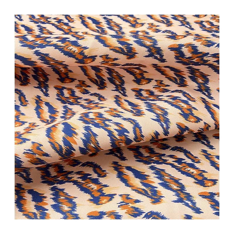Cheap Price Digital Printing Leopard Animal Printed Fabric 100 Polyester 200gsm Twill Woven Waterproof Fabric For Bucket Hat