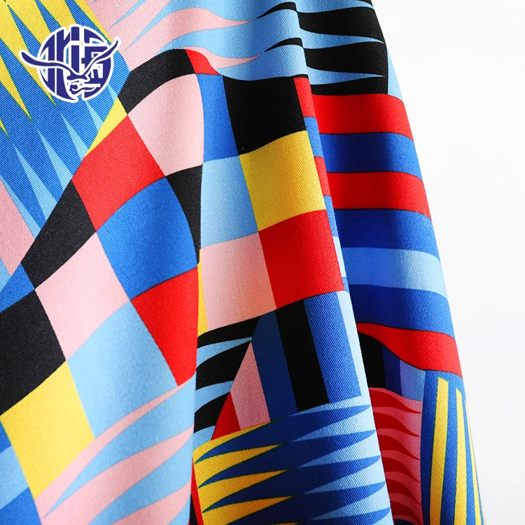 
Geometric pattern Indonesia 2021 Digital Print 100% Cotton Twill Fabric for dress 