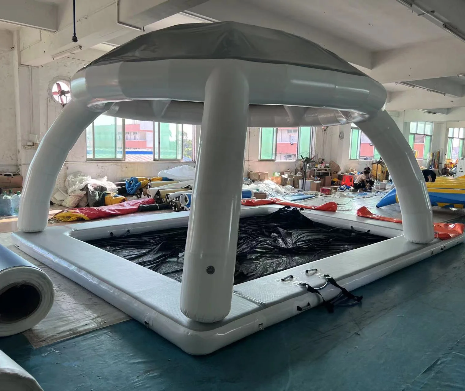 Hot Sale Water Entertainment Equipment Inflatable Water Leisure Platform Dock Inflatable Floating Island With Tent