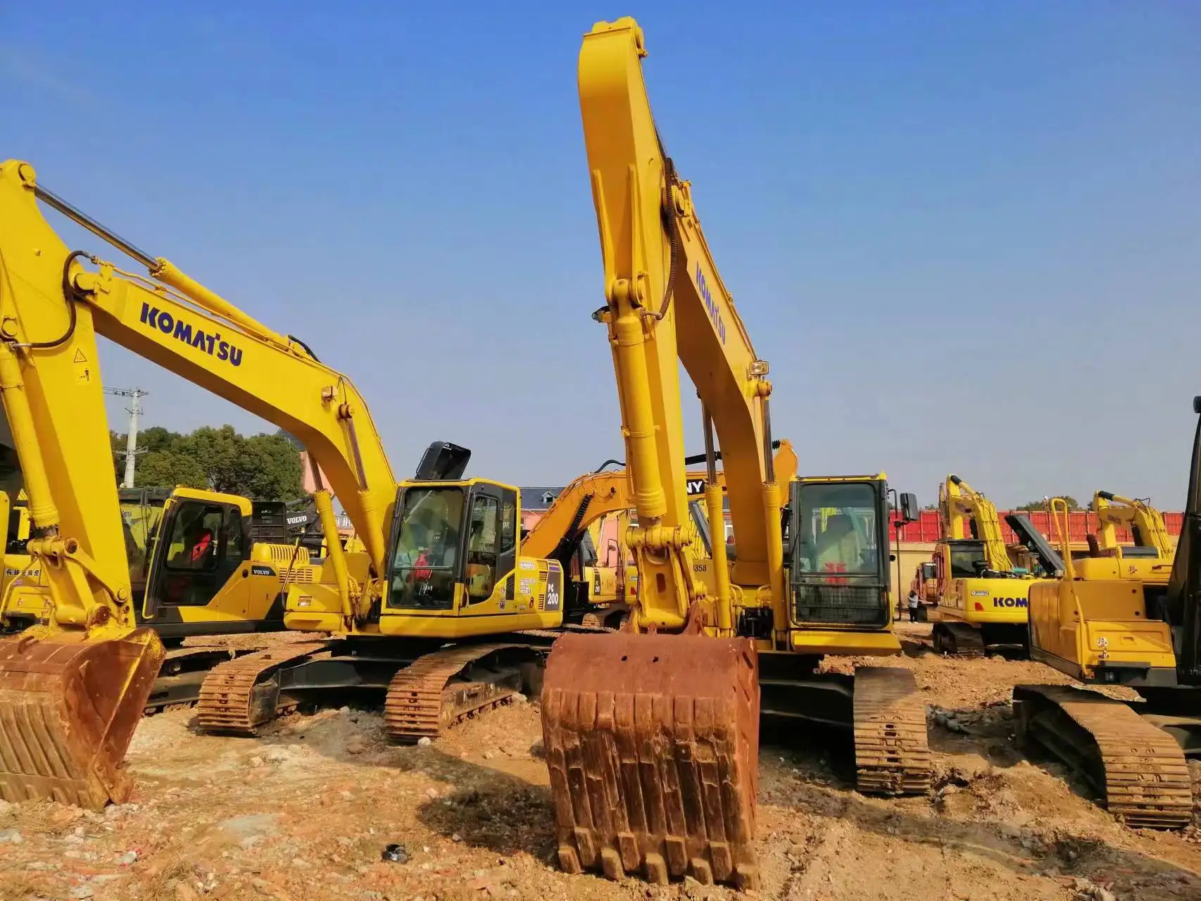 Komatsu PC240-8 Free spare parts Cheap price Japan used komatsu excavator original PC200-8 220-8 240-8 used excavator For Sale