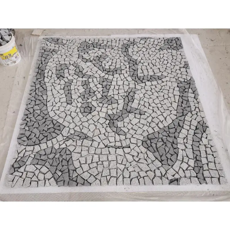 SHIHUI Natural Stone Mixed G603 G654 Granite Pavers Flower Pattern Medallion Paving Paver Stone Medallion Mesh Cobblestone