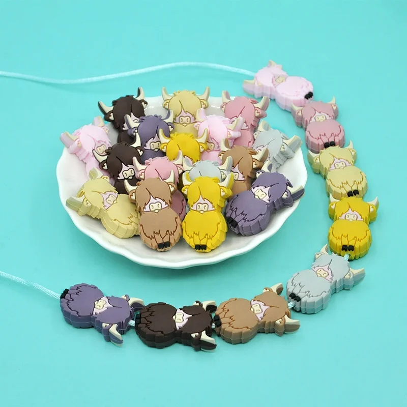 New 2022 Multistyled cute animal shape cow silicone focal beads for pen making silicone Beads