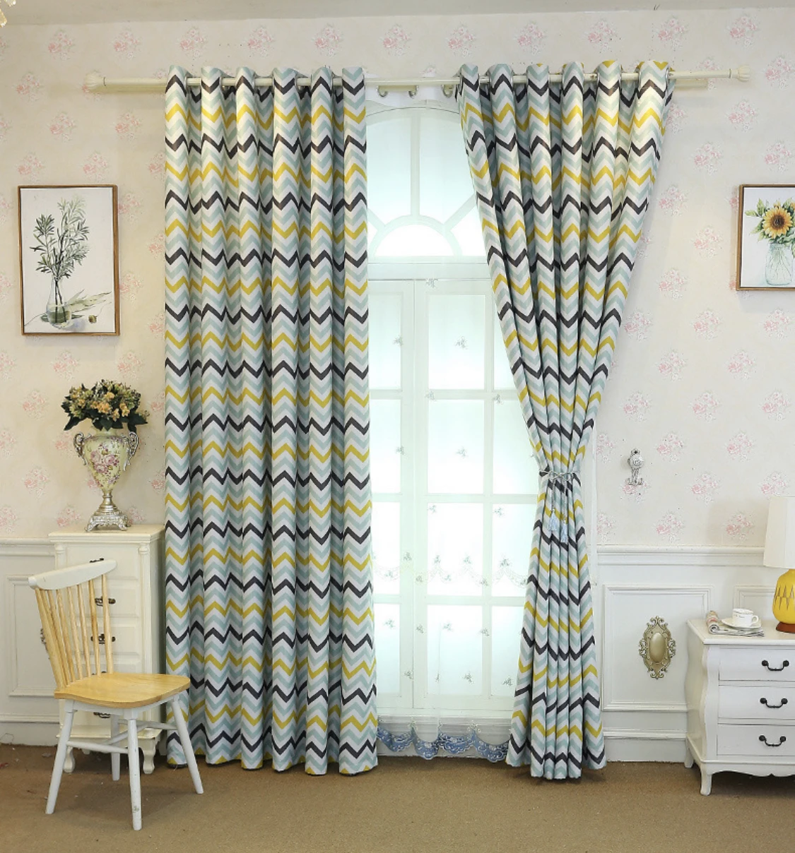 Hot Sale Chevron Printed Thermal Insulated Blackout Curtains Grommet Room Darkening Curtain For Living Room And Bedroom