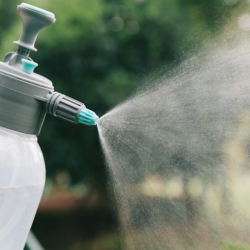 RUIPU New Design hand pump sprayer 2L Pressure Water garden Spray bottle