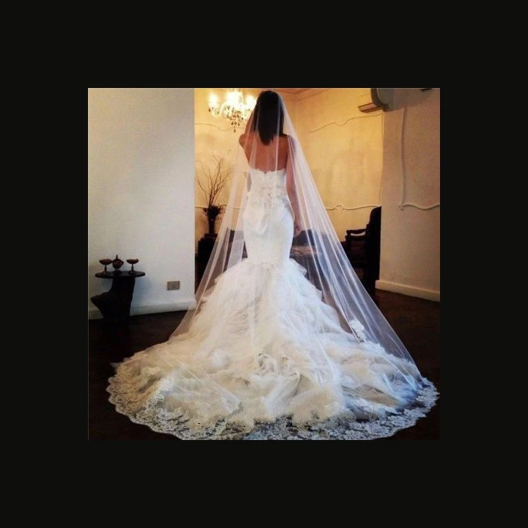 2112 Wholesale Bridal Two-Layers Veils Appliqued Wedding Veils Around Hem Lace Edge Bridal Tulle Veils