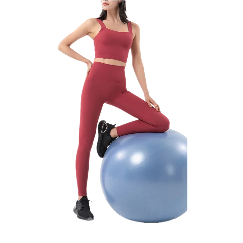 Skin Friendly Fitness Girls Yoga Legging Unique Design On The Foot Buttock Running Leggings Dance For Female