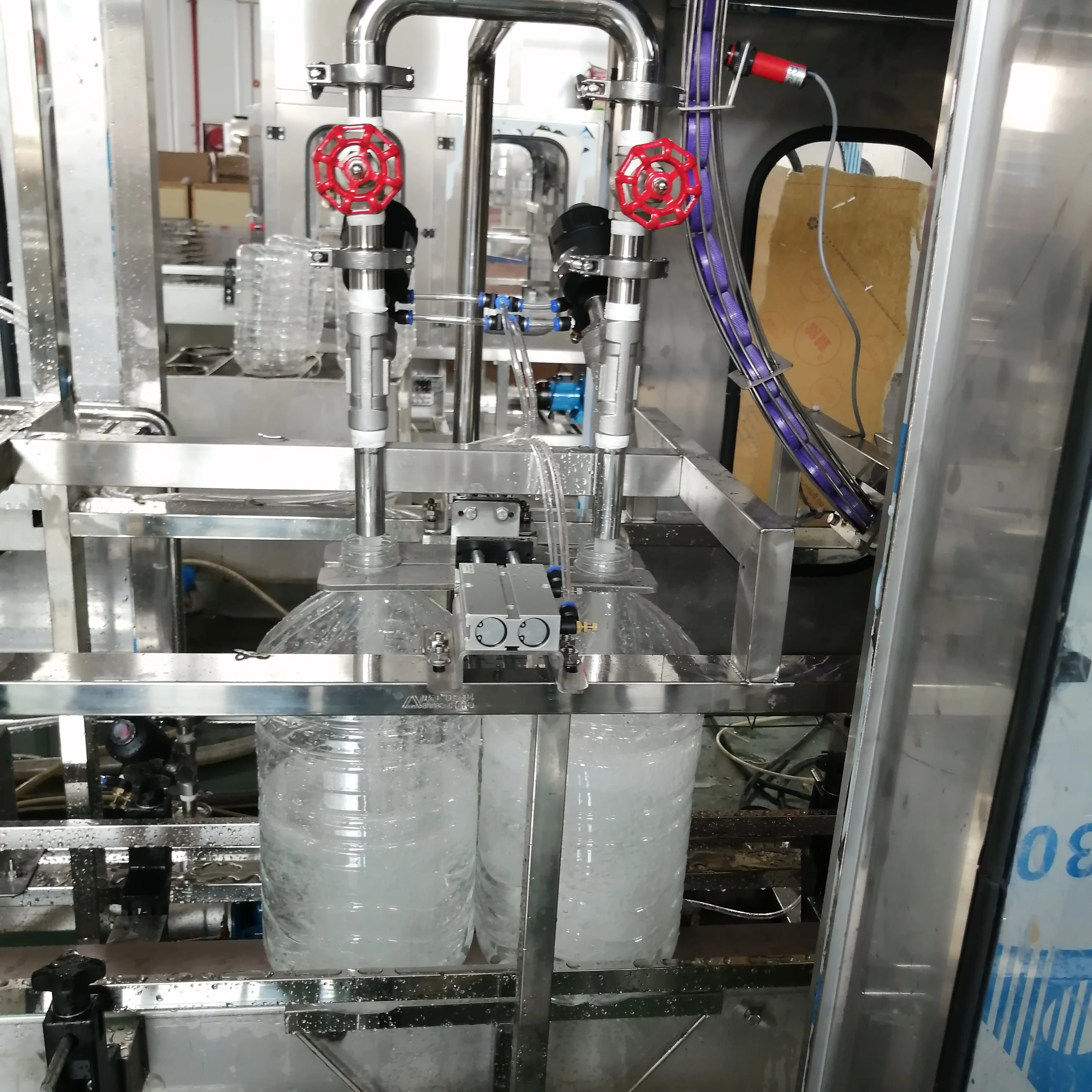 Automatic liquid pet bottle water filling machine,juice filling machine