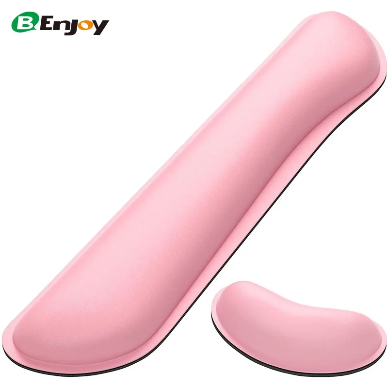 Набор розовых подставок под заказ для клавиатуры и мыши с эффектом памяти