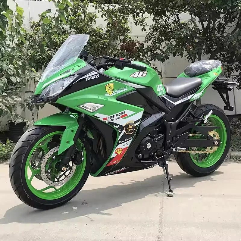 Hot factory price Outdoor 200cc 400cc four-stroke twin-cylinder street motorcycle racing gasoline motorcycle