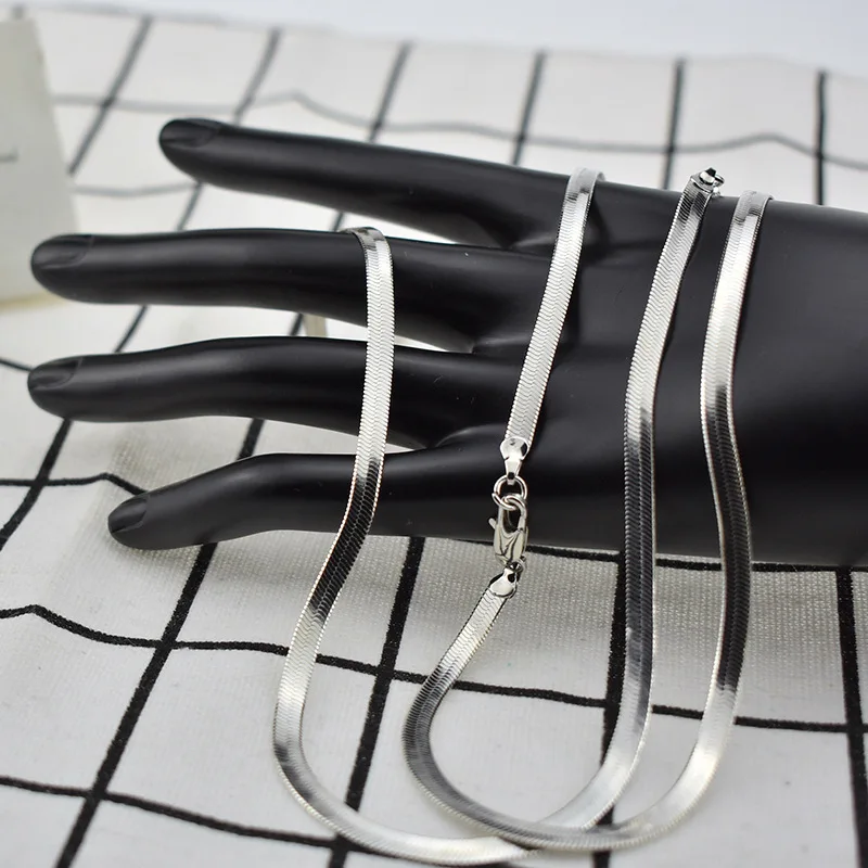 Wholesale 14k Gold Plated Herringbone Choker Chain Handmade Stainless Steel Flat Snake Chain Necklace