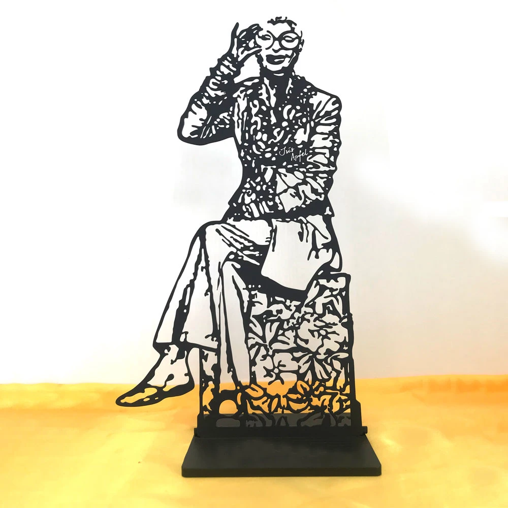 Custom Made Metal Desk Ornament For Home Living Room and Office Decor