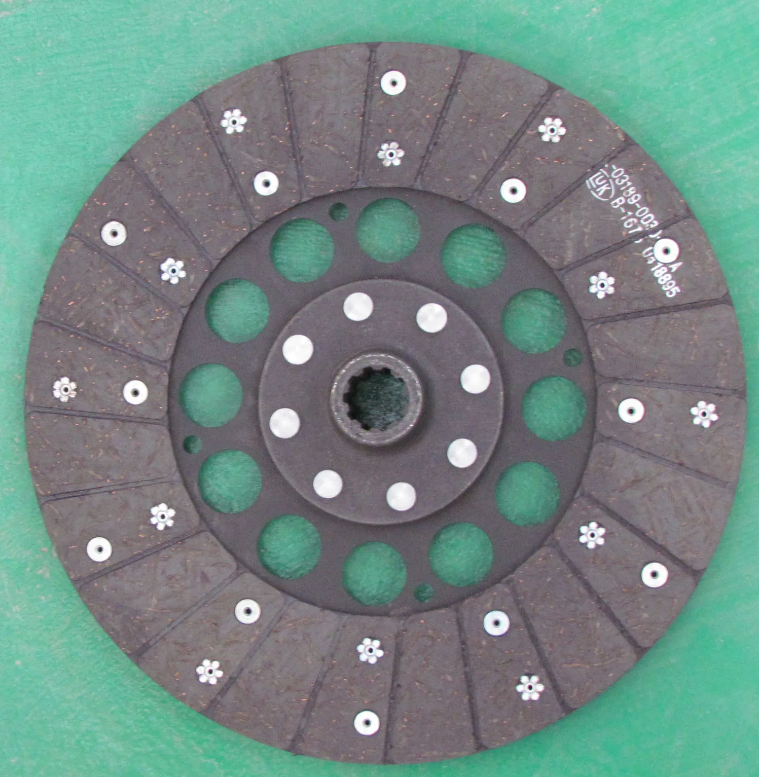 RE211277 tractor agriculture machinery parts Clutch Assembly Clutch Kits Luk 228 018410