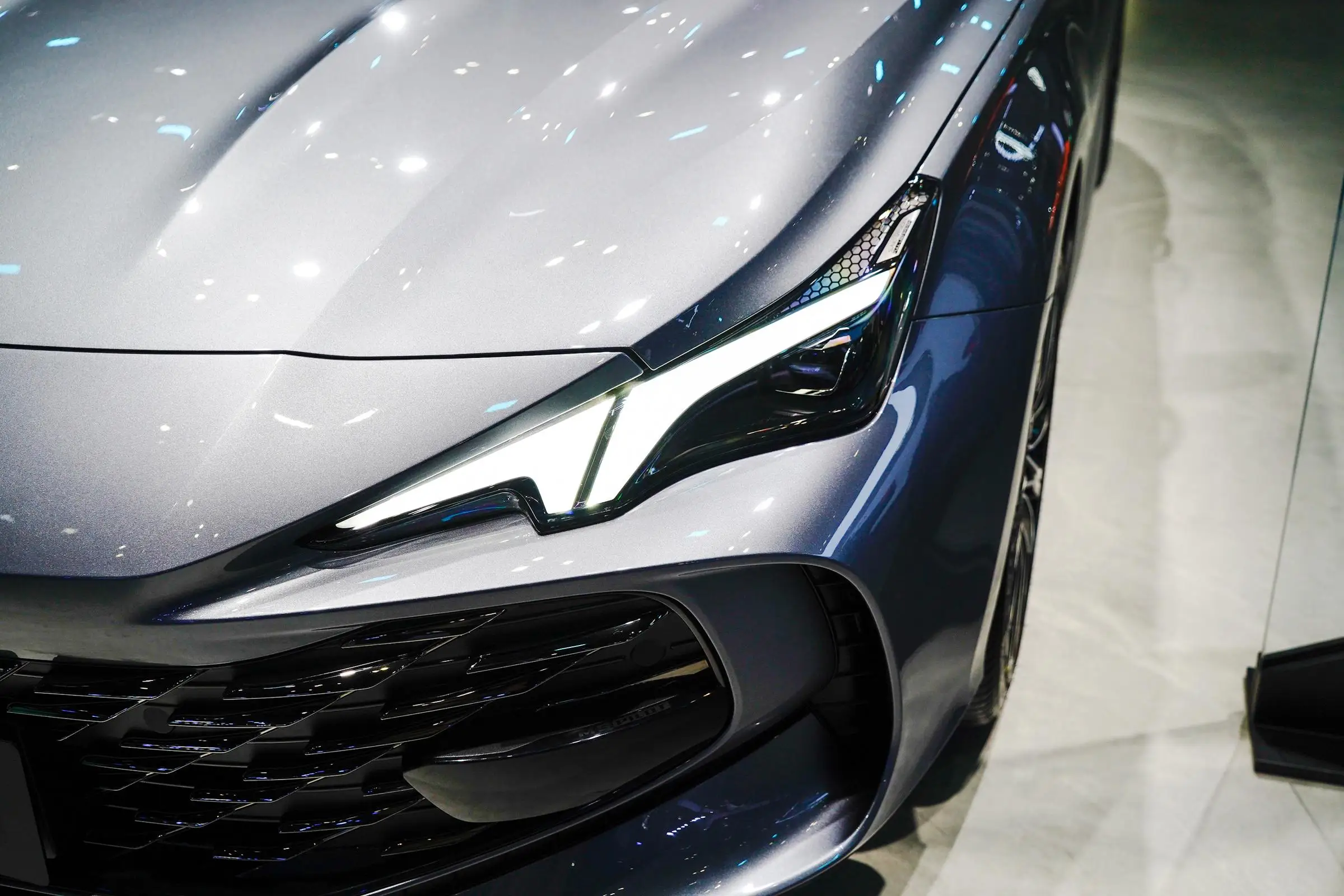 Дешевые автомобили Morris Garages 2 0 т мг 7 новых автомобилей для продажи 2023 Китай светодиодный электрический седан кожа турбо Темный Многофункциональный