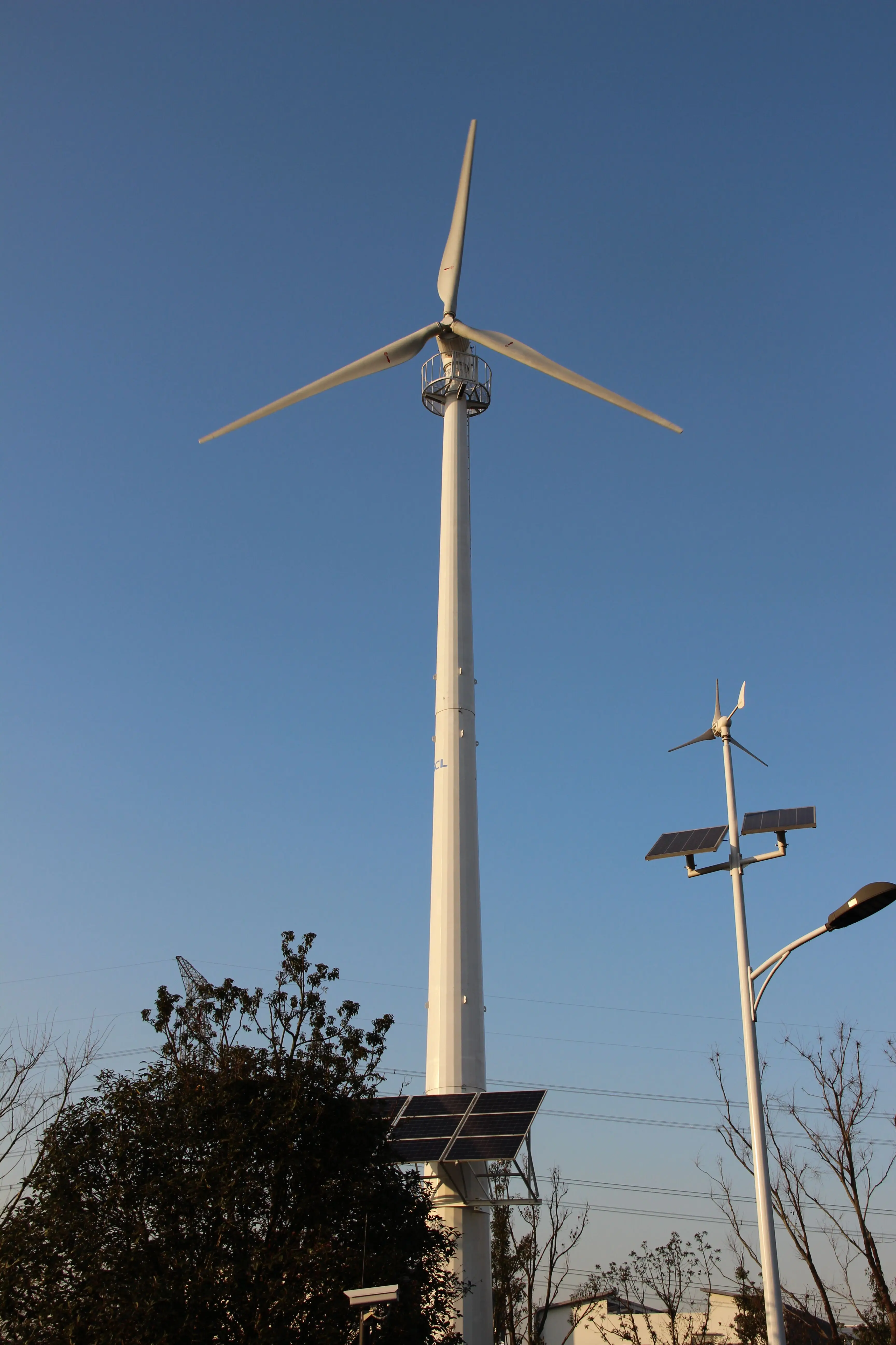 Вертикальный 50kw 220v для ветроэнергической установки постоянный магнит генератор ветровой турбины с горизонтальной осью ветровая турбина AC 380v 100kw 30kw 360/380V 2