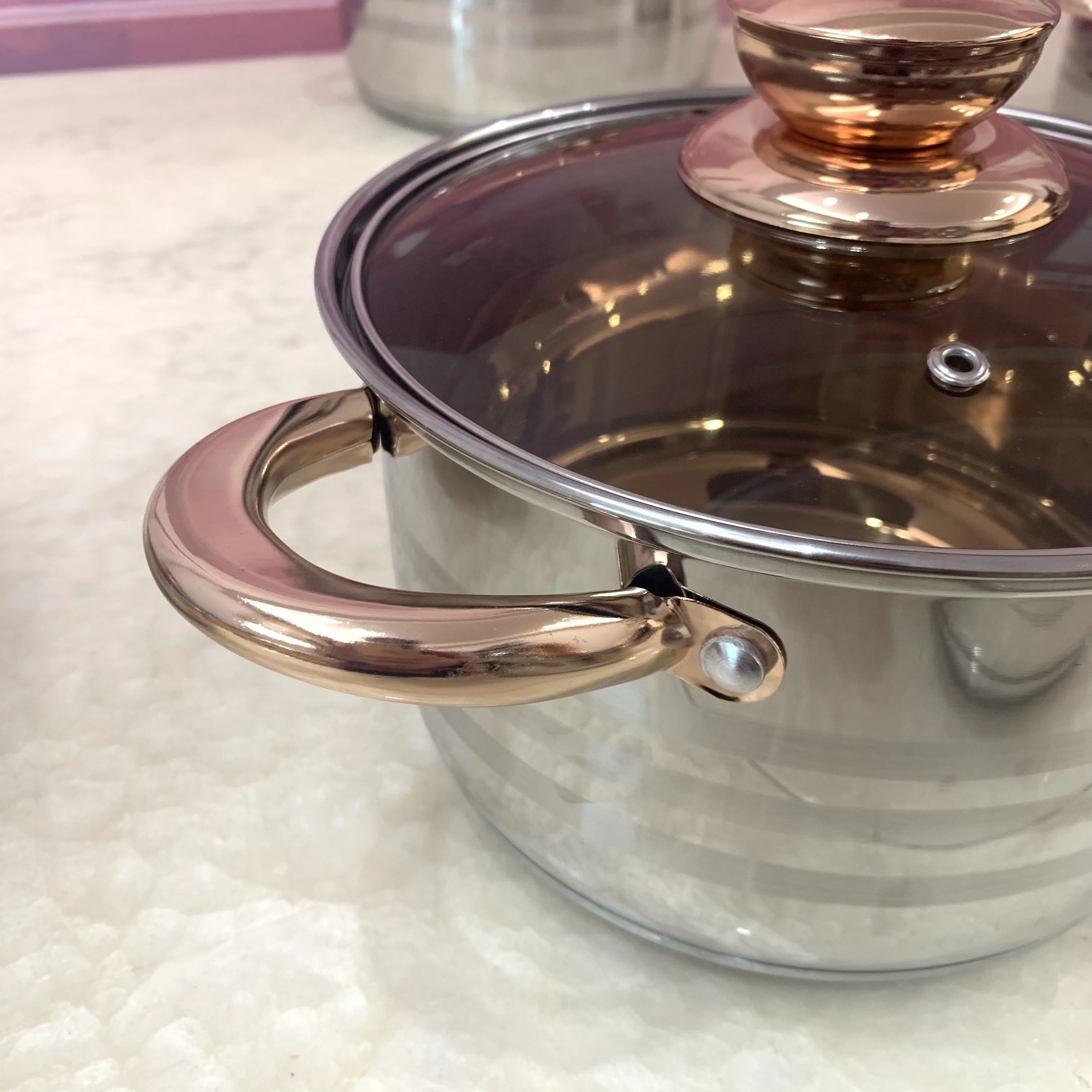 Wholesale 12pcs cookware thickened with gold handle stainless steel pot for kitchen