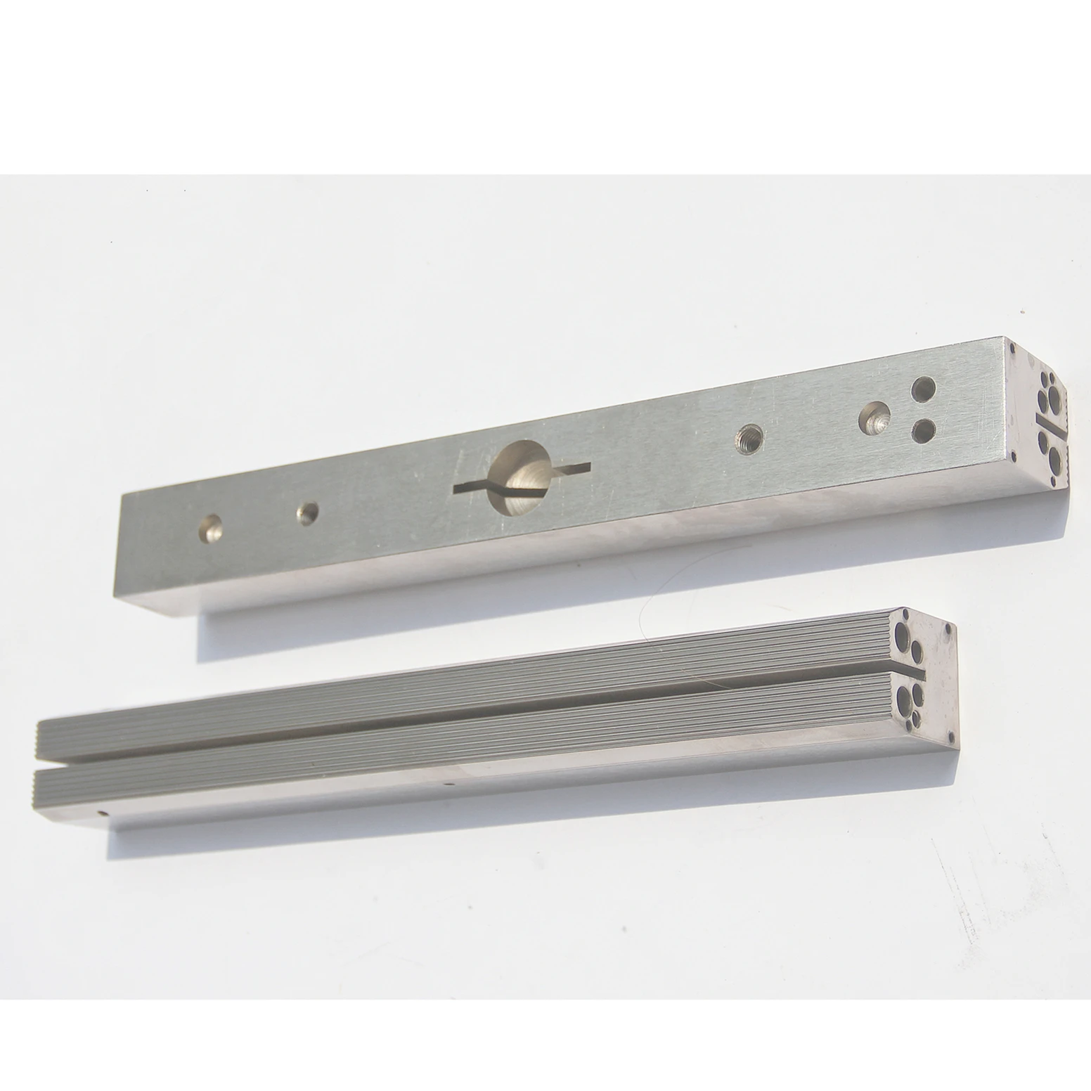 R Type Food Bags Packaging Machinery Sealer Serrated Knife Cutting Tape