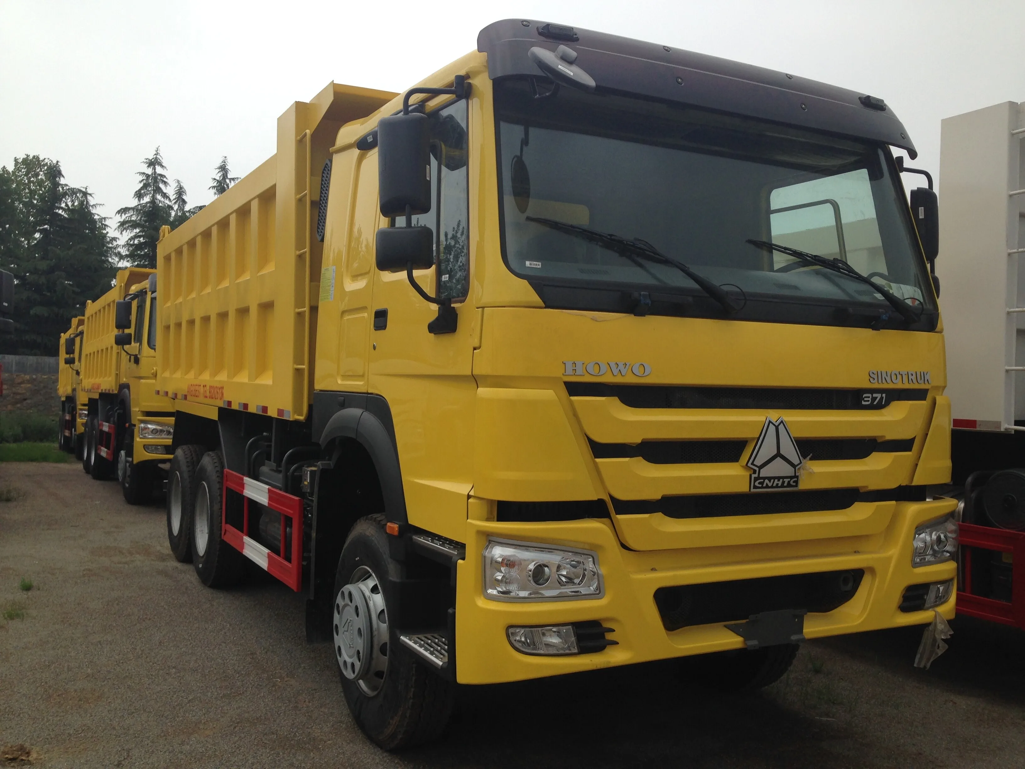Factory Price Brand New Transport Construction Sino Sinotruk Howo 6x4  10 wheeler 371hp 20 30 tons Dumper Tipper Truck
