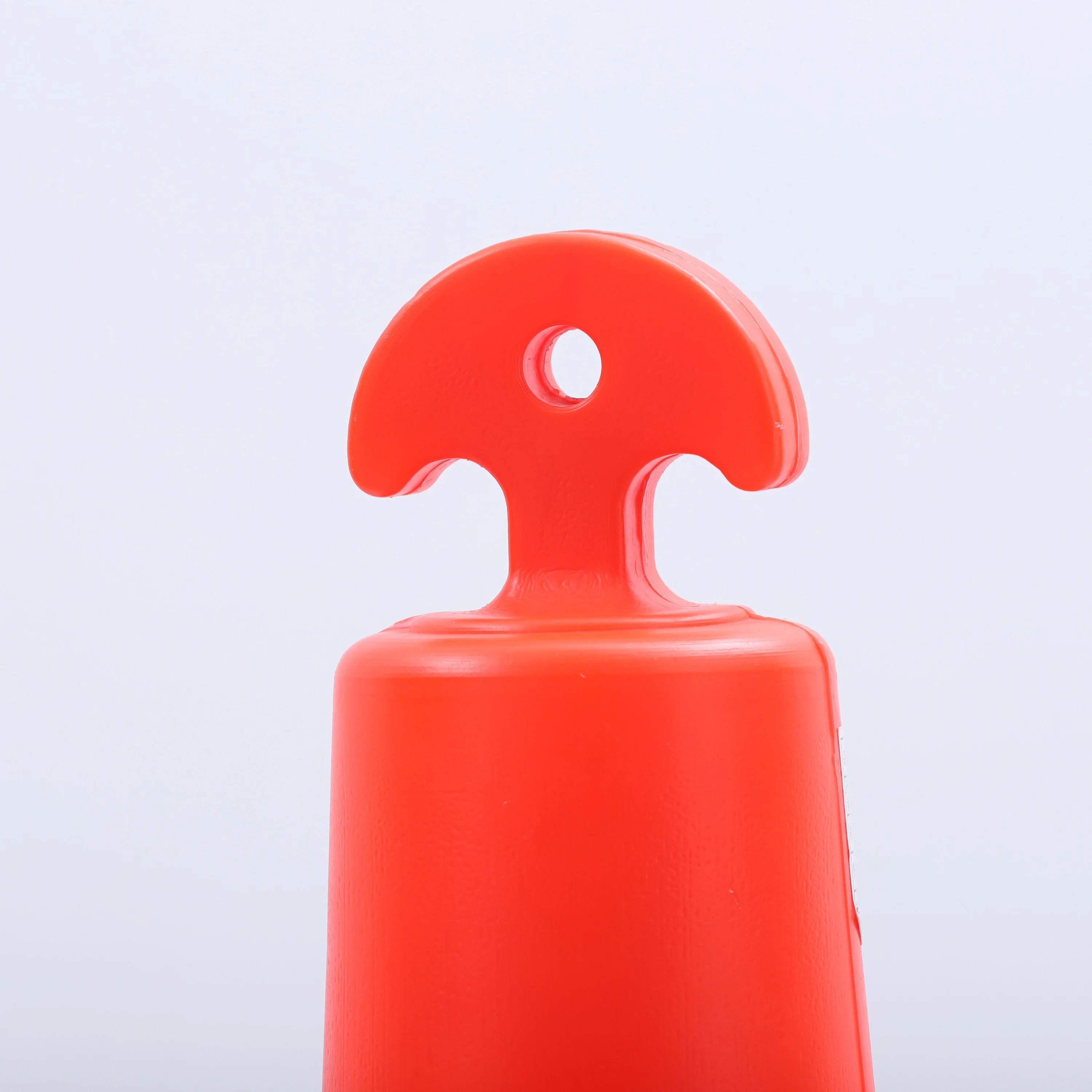 PE pole rubber base American standard delineators Cone Inducer