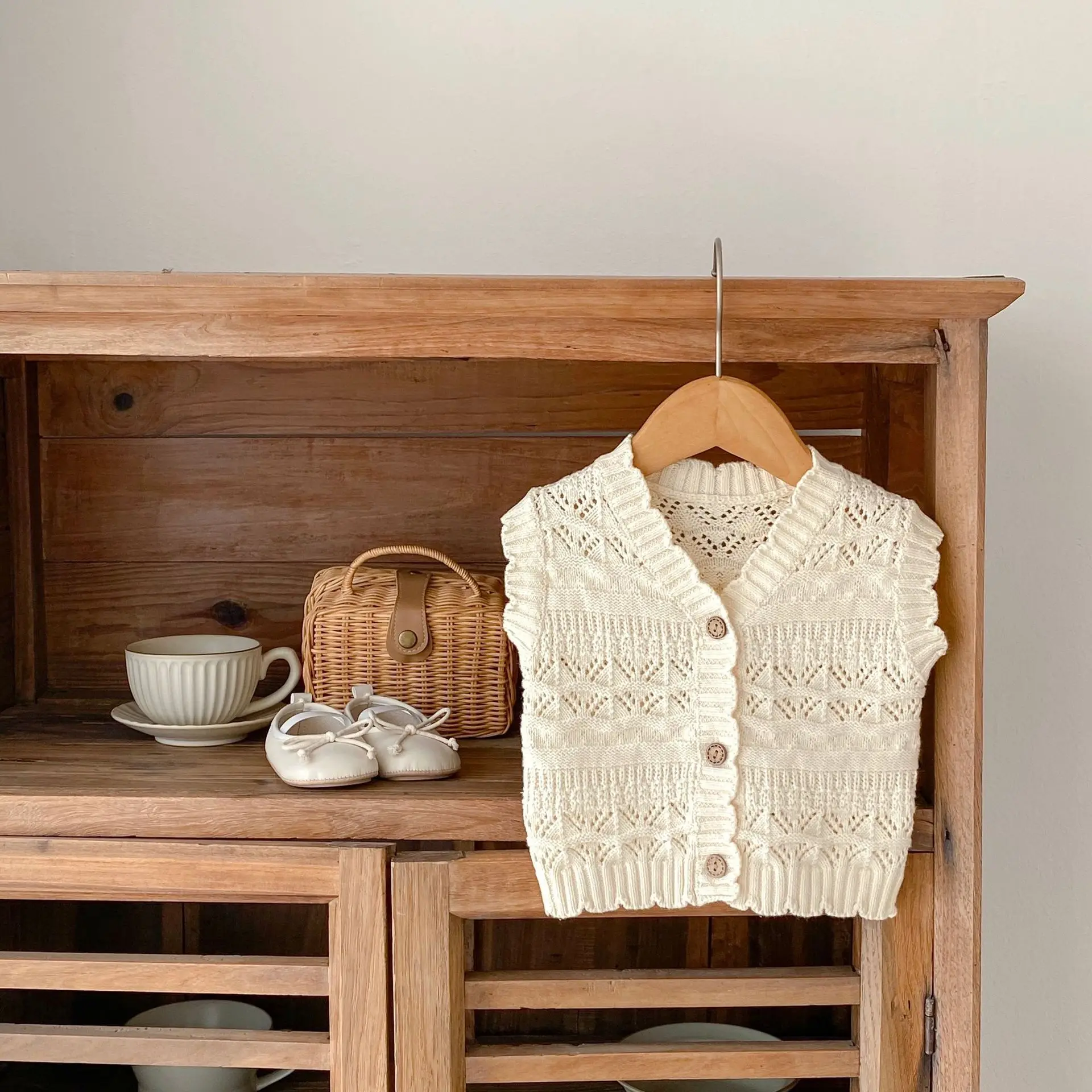 Spring Autumn Infant Toddler Girl Hooked 100% Cotton V-Neck Vest Tank Sweater Baby Knitted Cardigan
