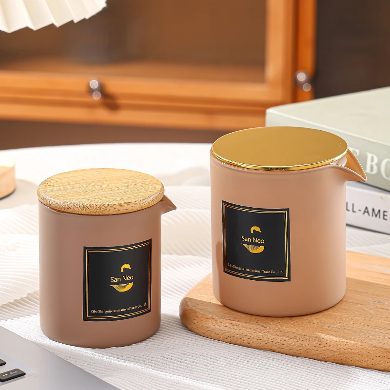 Sales Reasonable Price Massage Candle Container Holder Glass Candle Jar With Spout