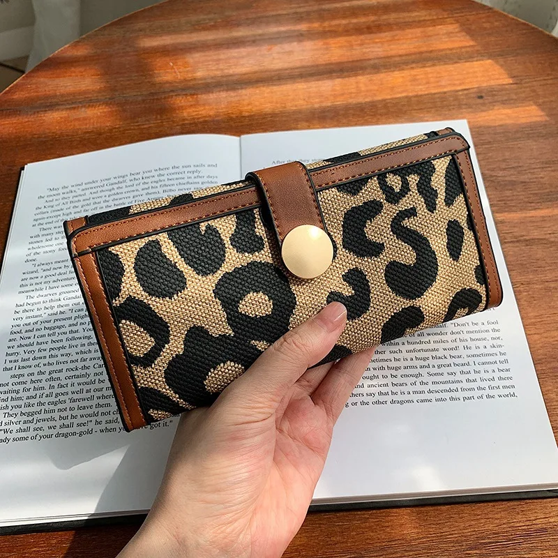 2022 Trends Leopard Print PU Clutch Bag Women Long Card Wallet Canvas Large Capacity Clutch Coin Purse
