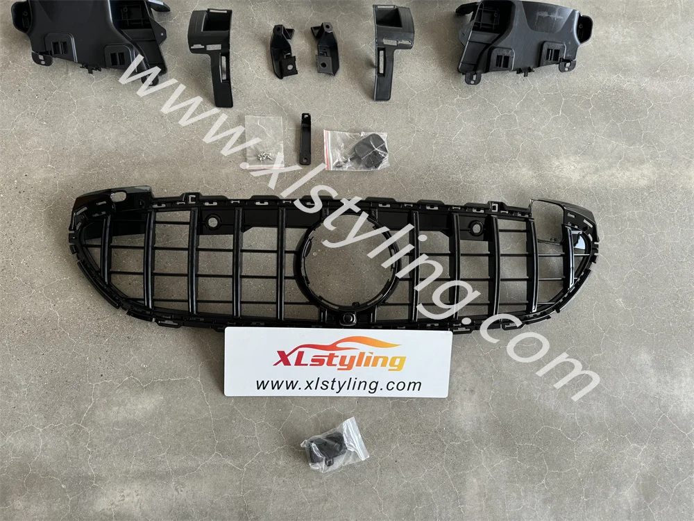 Body Kit For Mercedes Benz C-class W206 21+ AMG Front grill C63 rear diffuser with black tail exhaust pipes