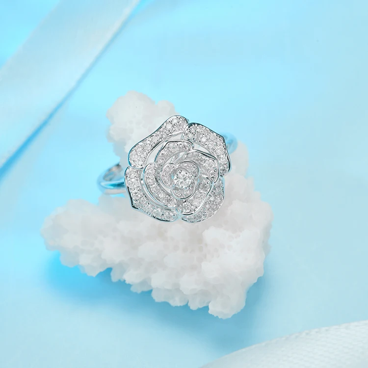 FFT 18k white gold natural diamond jewelry Circle budding flower initial rings