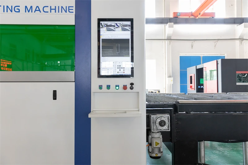 RAYMAX Hot sale 3015 metal fiber laser cutting machine lazer steel cut industrial machinery equipment