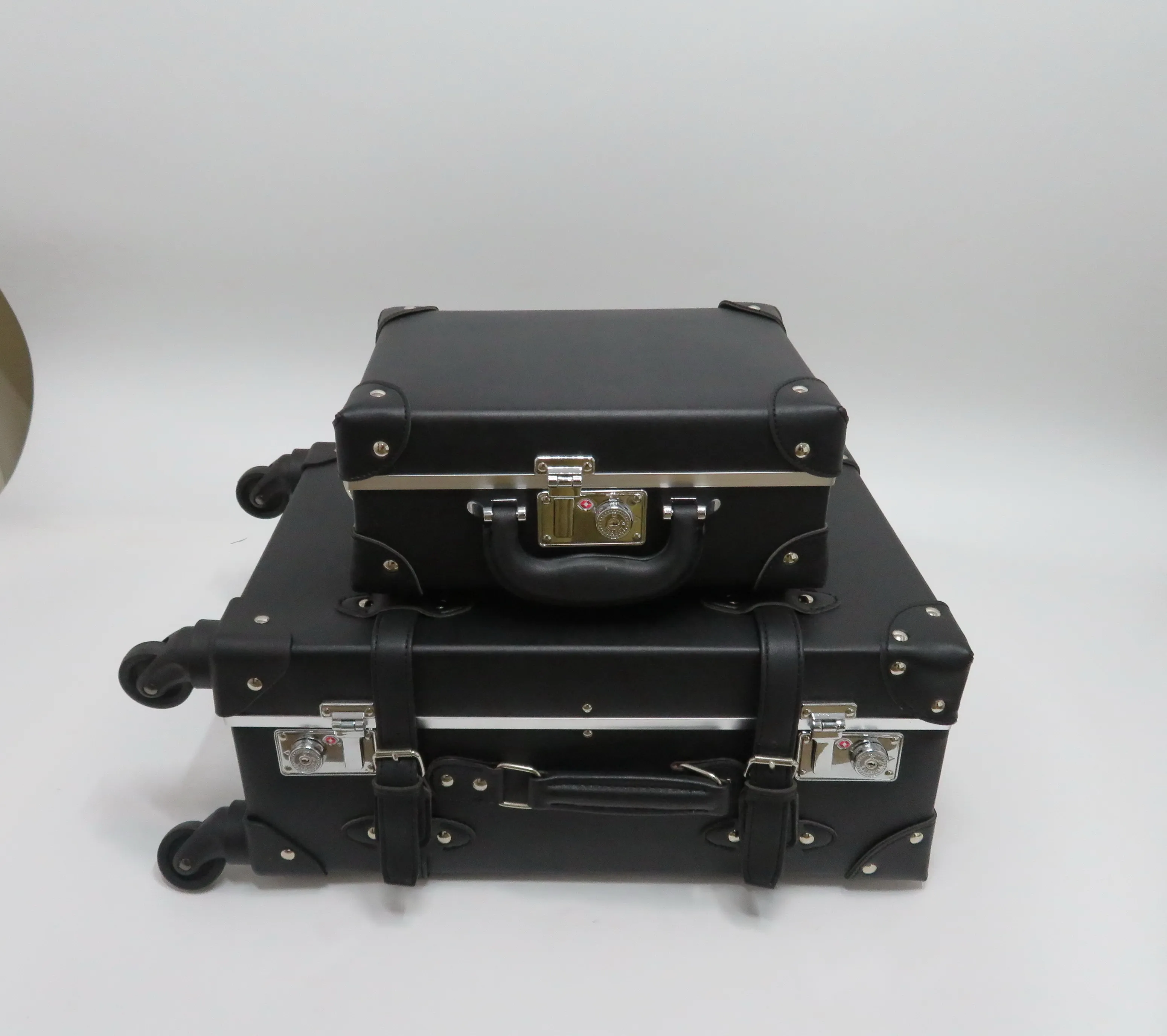 Factory New design travel  luggage trolley  aluminium cases suitcase