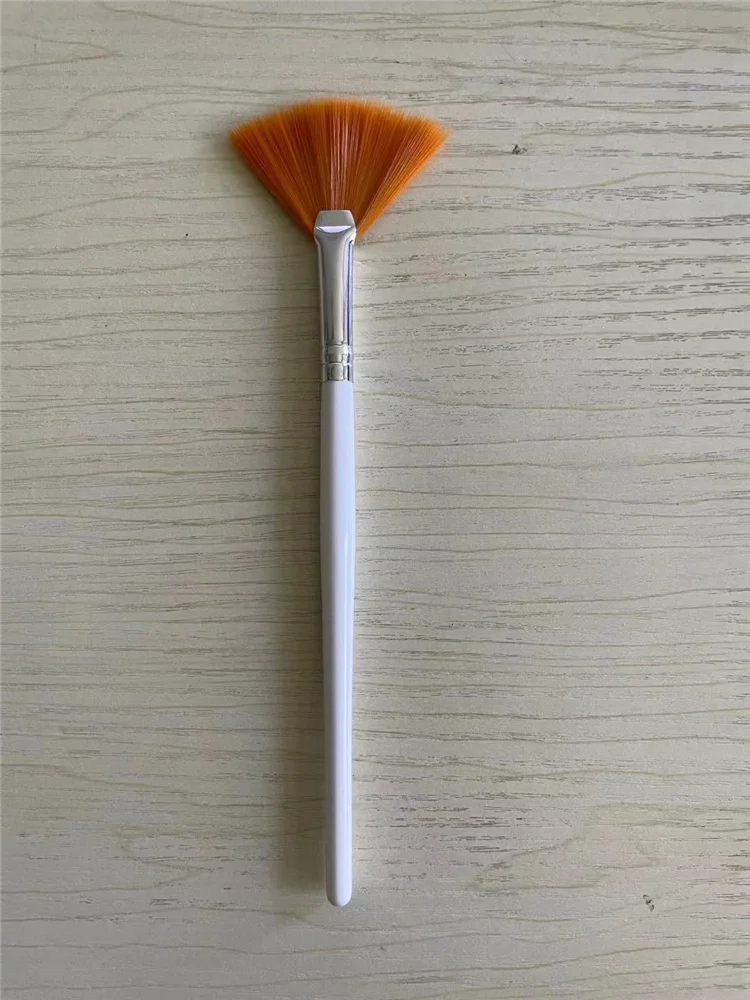 private label synthetic fan makeup brush