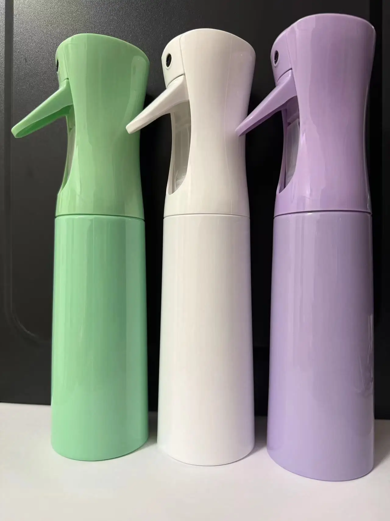 continuous spray bottle