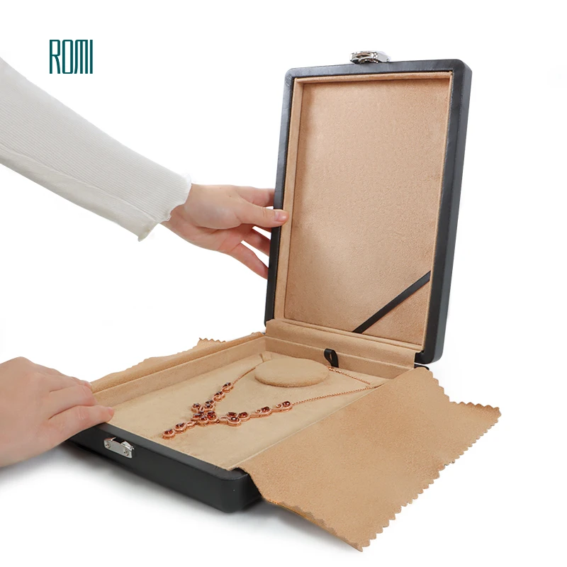 Romi Large Pearl Necklace Gift Box Jewellery Packaging Custom Luxury PU Leather Jewelry Box