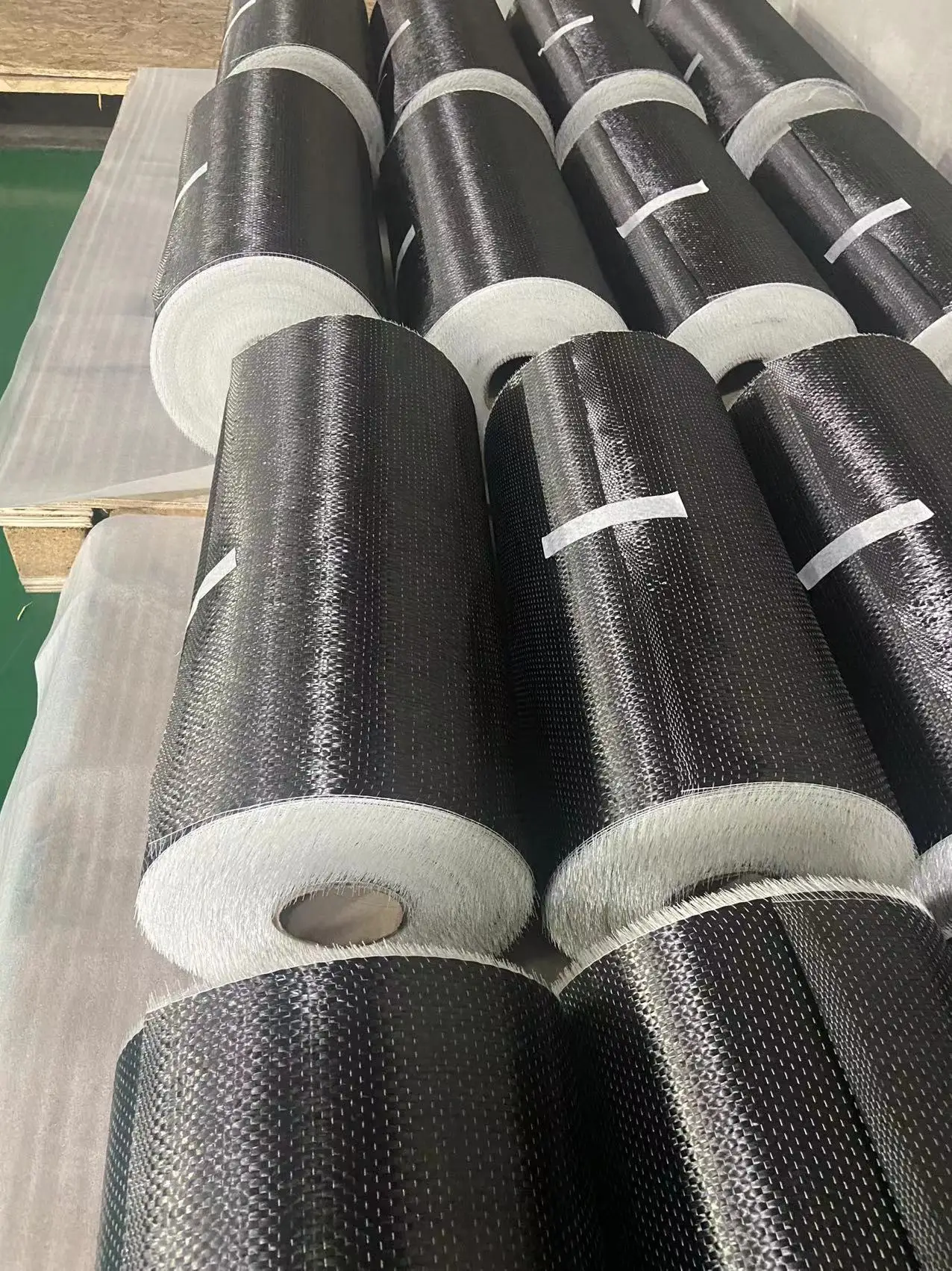 Manufacturer Of 12K200G Unidirectional Carbon Fiber Cloth In Jiangsu China