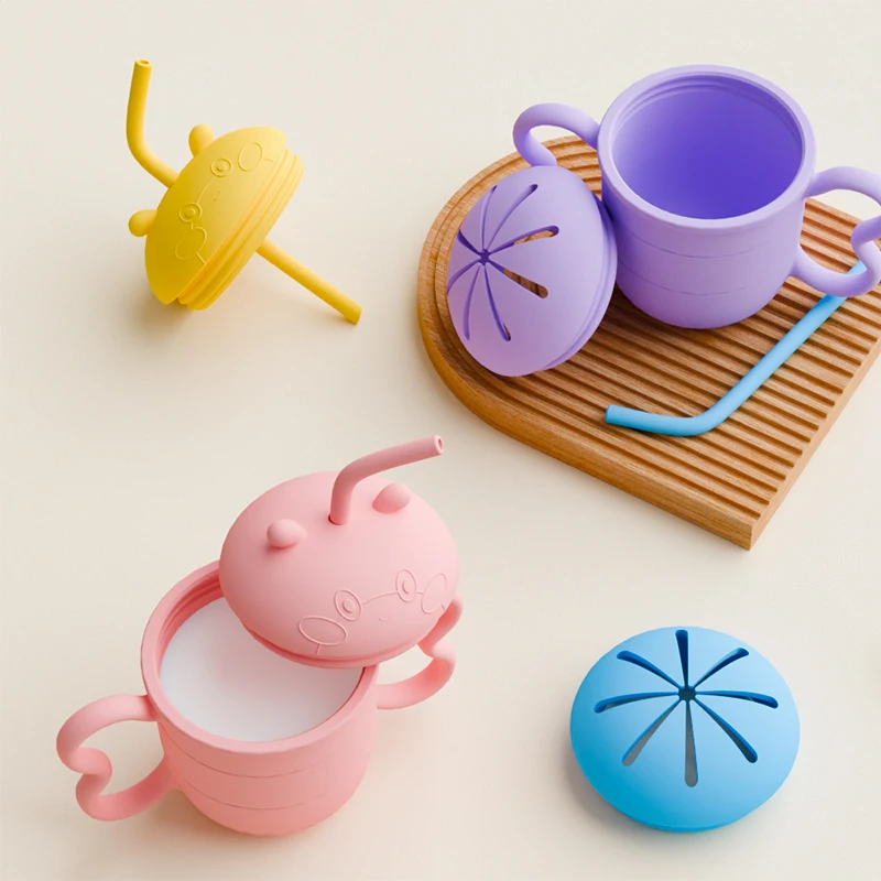 Customized Bpa Free Food Grade Baby Feeding Training Drinking Cup Animal Cartoon Silicone Baby Sippy Cup