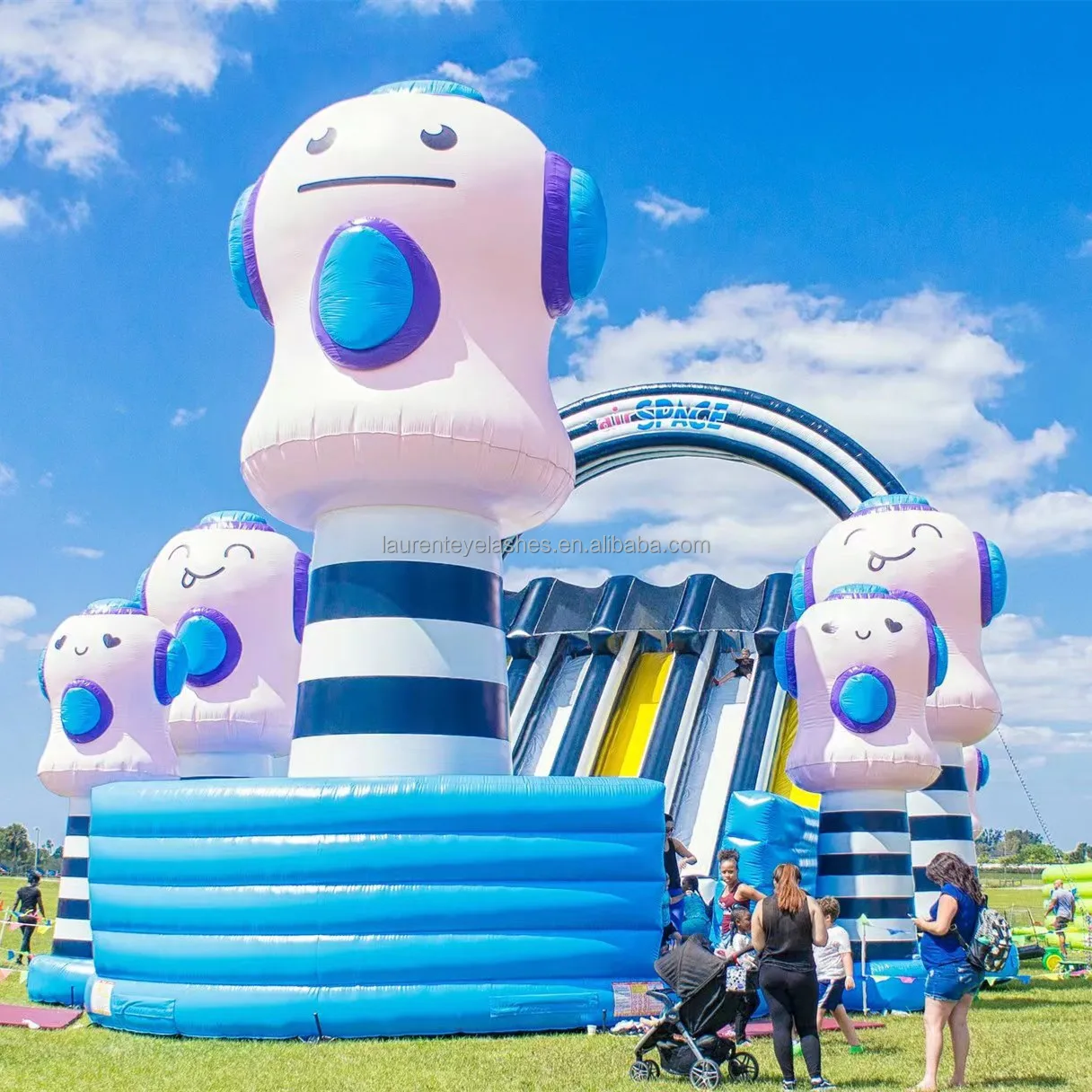 Kids Moonwalk Commercial Inflatable Bounce House Outdoor Jumping Bouncy Castle White Bouncer House Adult Combo With Water Slide