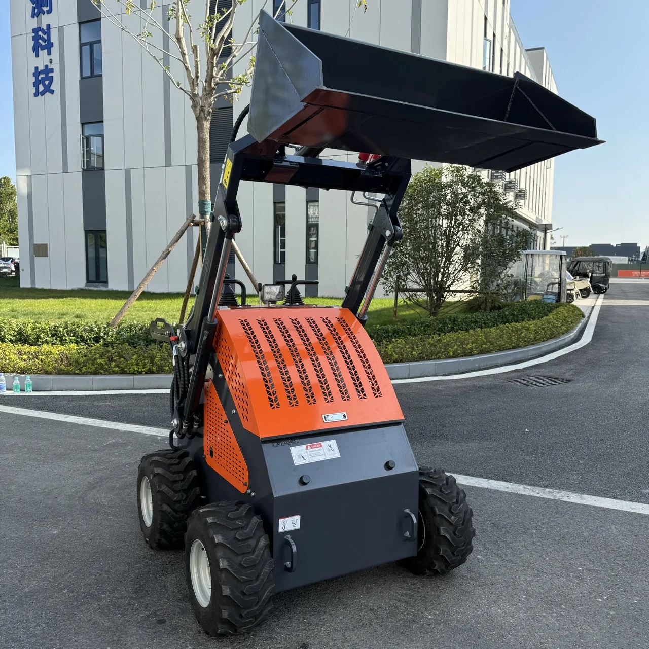 Китайский дизельный колесный погрузчик RBX Строительная техника мини-погрузчик с кусторезом и