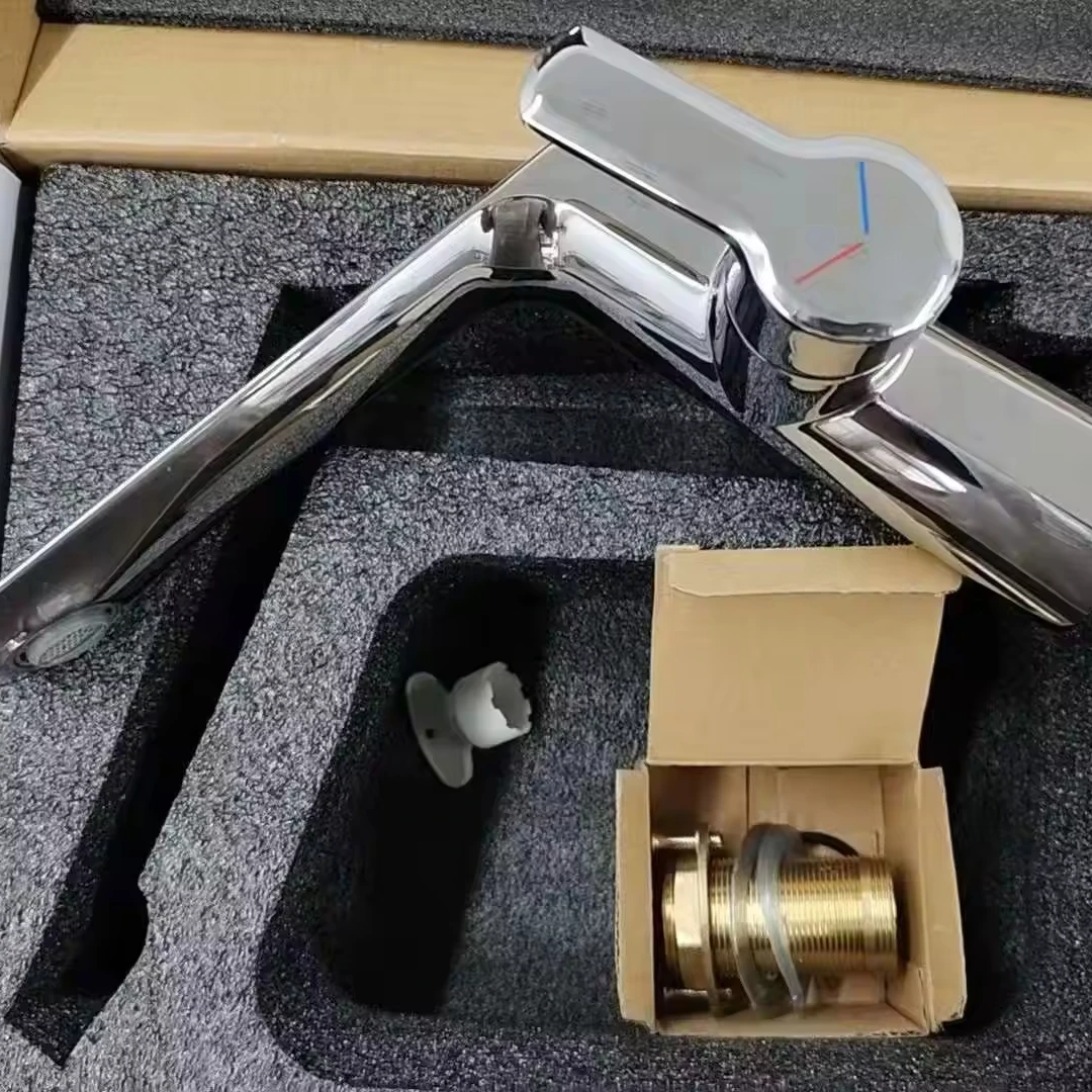 Modern Bathroom Sink Faucet Single Handle Deck Mounted Wash Basin Water Tap Hot and Cold Mixer Basin Faucet