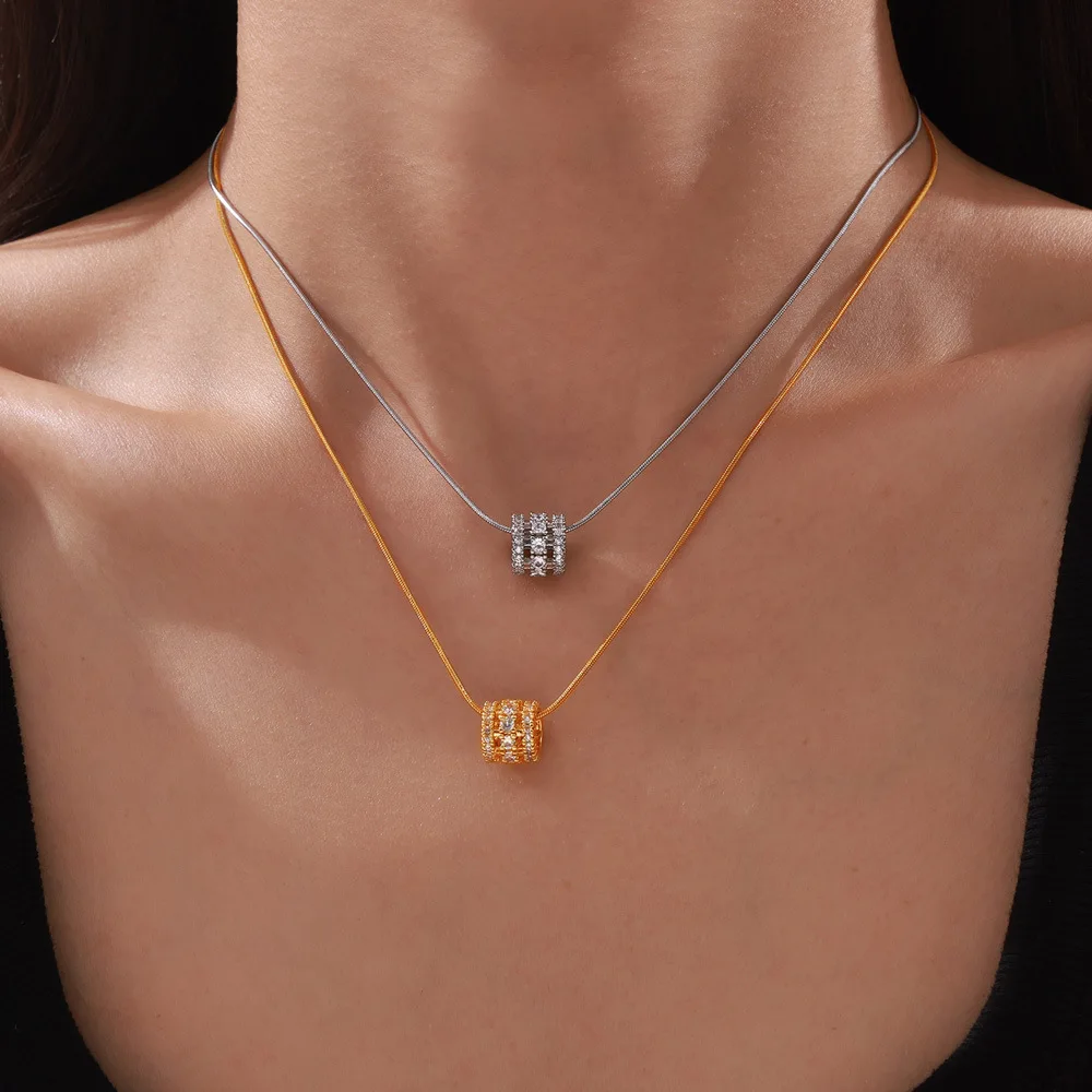 Simple Personality Snake Bone Chain Titanium Steel Necklace Multi-Layer Diamond Design Fashion Pendant Neck Chain Copper Pendant