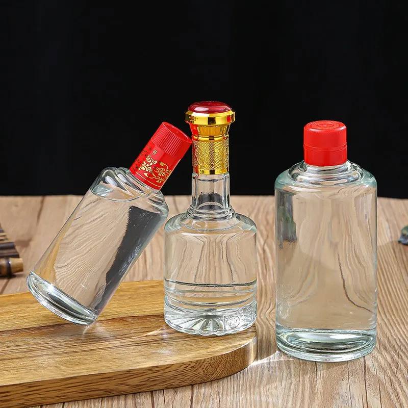750 ml Square Spirit Liquor Bottle 750ml Gin Whiskey Wine Vodka Glass Bottle for Brandy Rum with Synthetic Cork