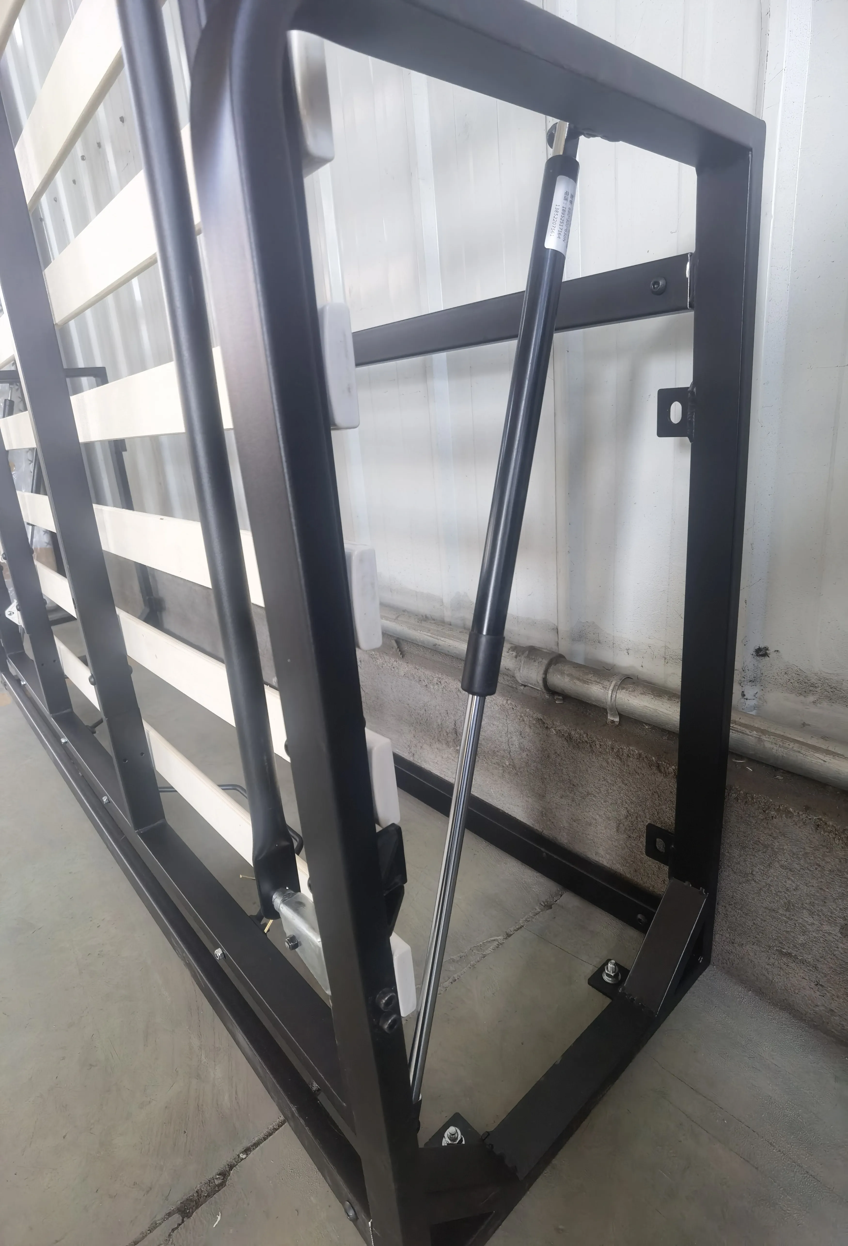 Cheapest Euro  Easy Install Gas Piston System Murphy bed hardware kit with wood slat system