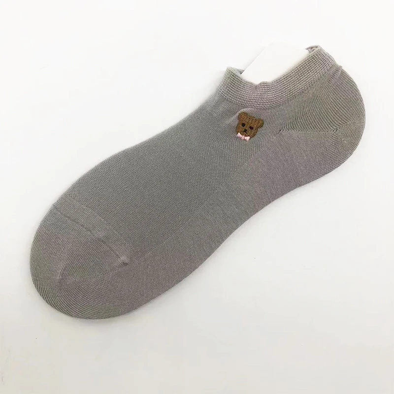 Ready-to-ship Girl Women Ultra Thin Mesh Summer Cotton Bear Embroidery Seamless Hand-linking Ankle Low Cut Socks